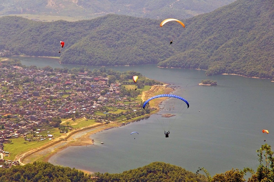 Paraglidin  pokhara